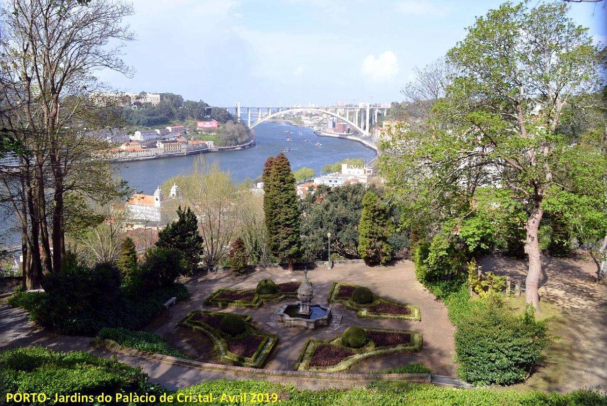 1027- Porto Jardins Palais Cristal.jpg